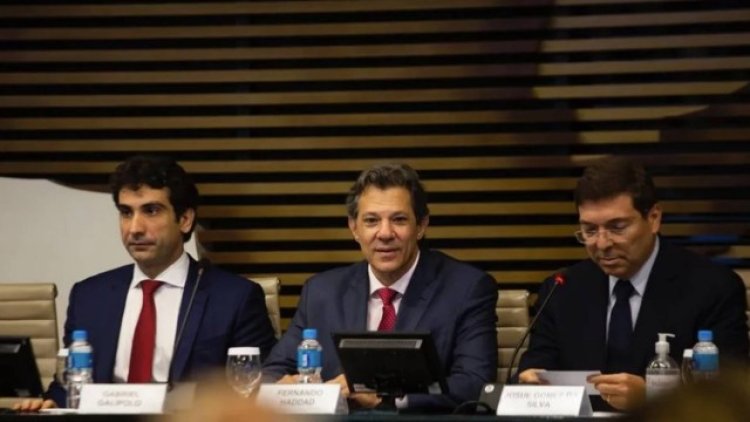 Haddad confirma lançamento do Pix crédito em 2023