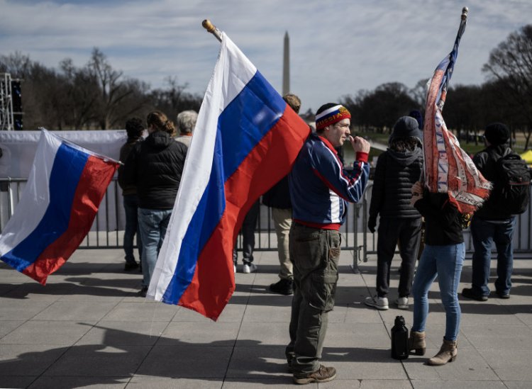 COI mantém sanções à Rússia e a Belarus por guerra na Ucrânia