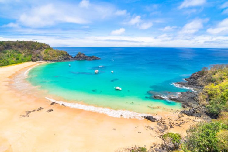 A praia brasileira apontada como a melhor do mundo em 2023 em ranking de site de turismo