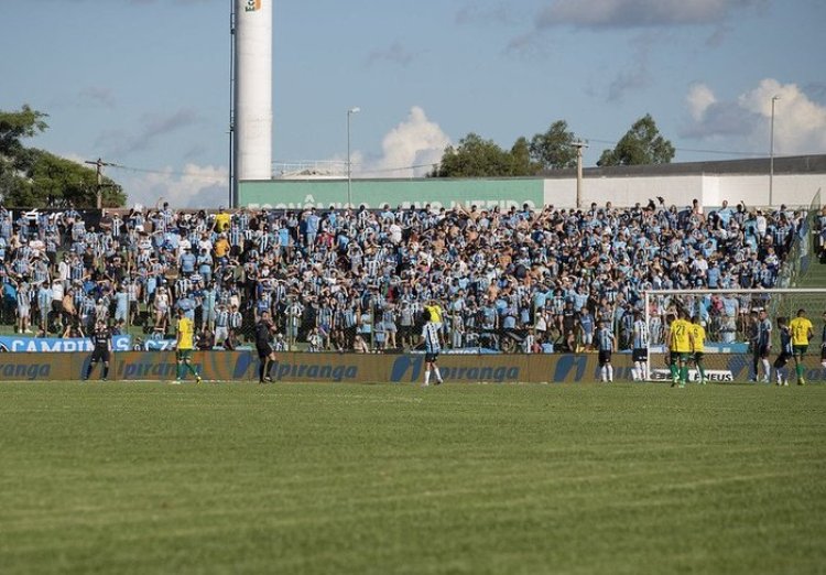 Grêmio projeta dificuldades com gramado contra o Ypiranga nas semifinais do Gauchão