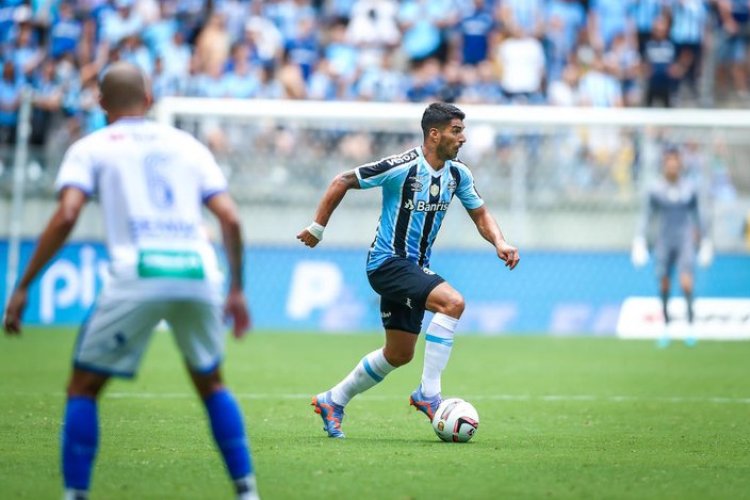 Suárez se redime após pênalti perdido, e Grêmio avança na Copa do Brasil