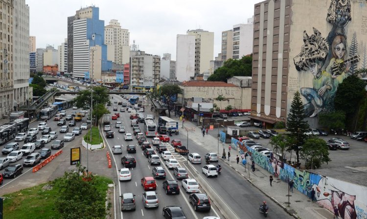 ‘Inflação do aluguel’ recua 2% e taxa em 12 meses fica negativa pela primeira vez em cinco anos