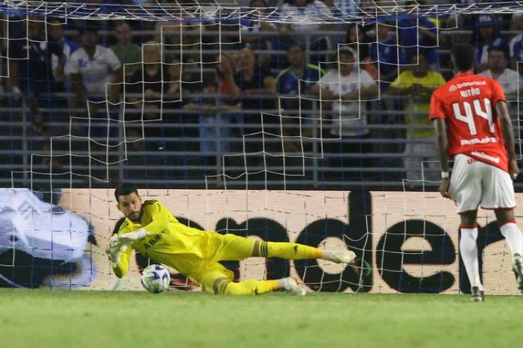 Inter vence o CSA nos pênaltis e se classifica às oitavas da Copa do Brasil