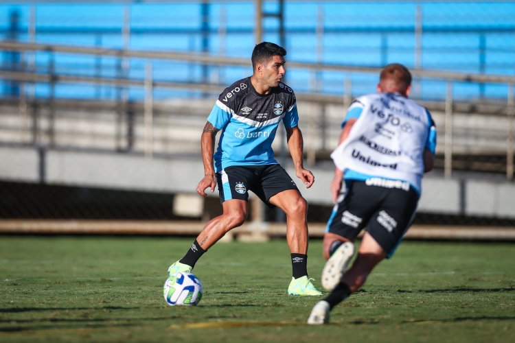 Grêmio retorna de São Paulo e realiza primeiro treino focado no Fortaleza