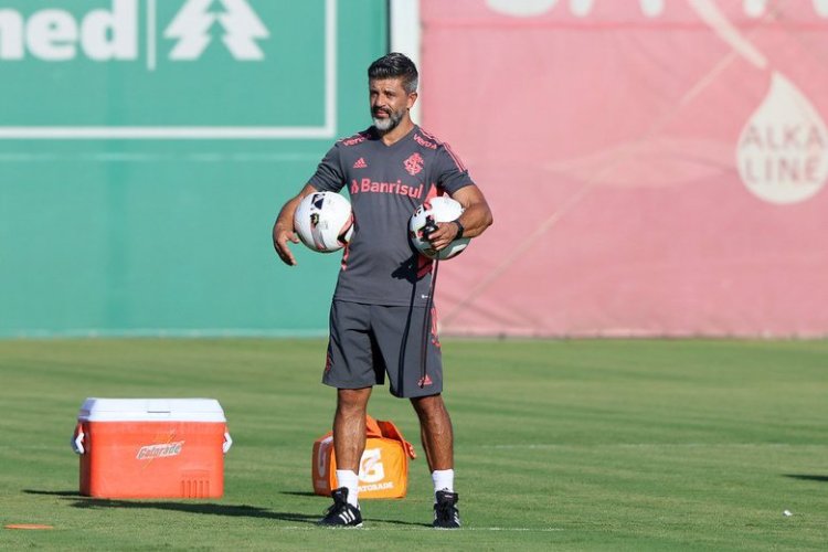 Inter anuncia saída do preparador físico Jean Carlo Lourenço