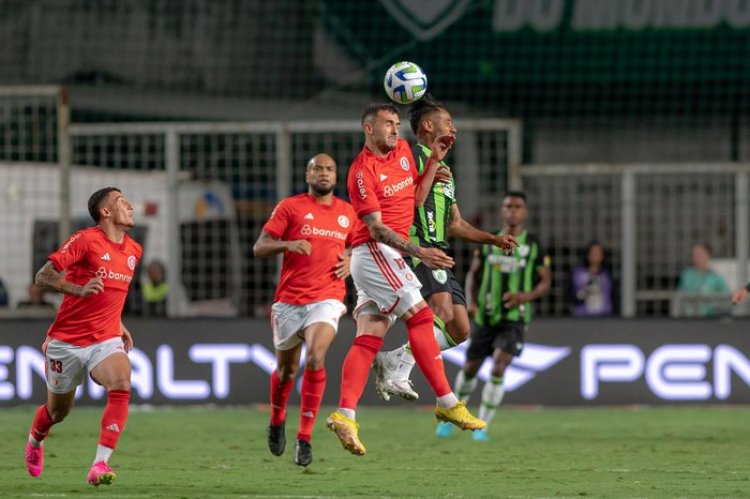 Inter leva gols no fim e perde para reservas do América-MG pela Copa do Brasil