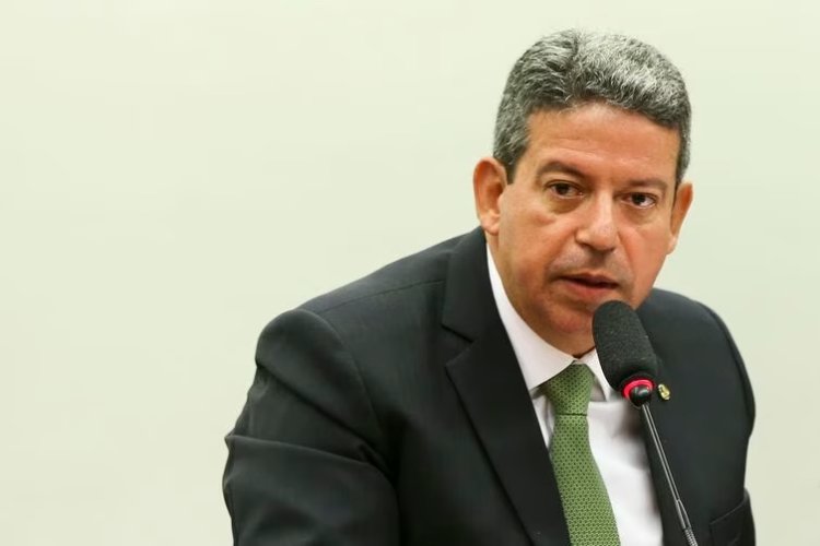 Lira diz que problema está na falta de articulação do governo e coloca aprovação de MP dos ministérios em dúvida