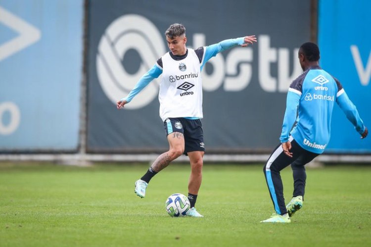 Após teste em jogo-treino, Ferreira enfim se aproxima de retorno ao Grêmio