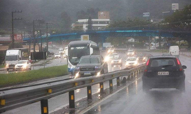 Defesa Civil apoia municípios afetados pela chuva em todo o Estado