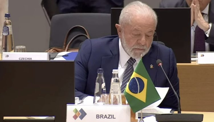 Lula pede reforço em equipe para evitar gafes em discursos