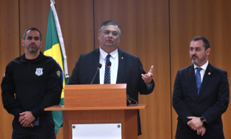 Delação premiada de Élcio Queiroz amplia investigação do caso Marielle, diz Dino