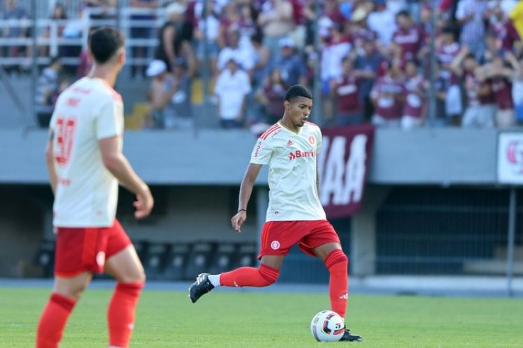 Inter banca Matheus Dias após "teste perigoso" em semi e promete calma por evolução