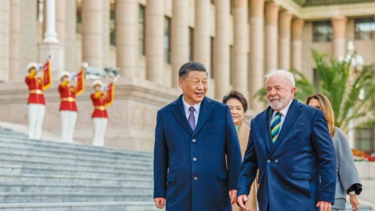 Lula fala em acordos de R$ 50 bi com China e R$ 12 bi com Emirados