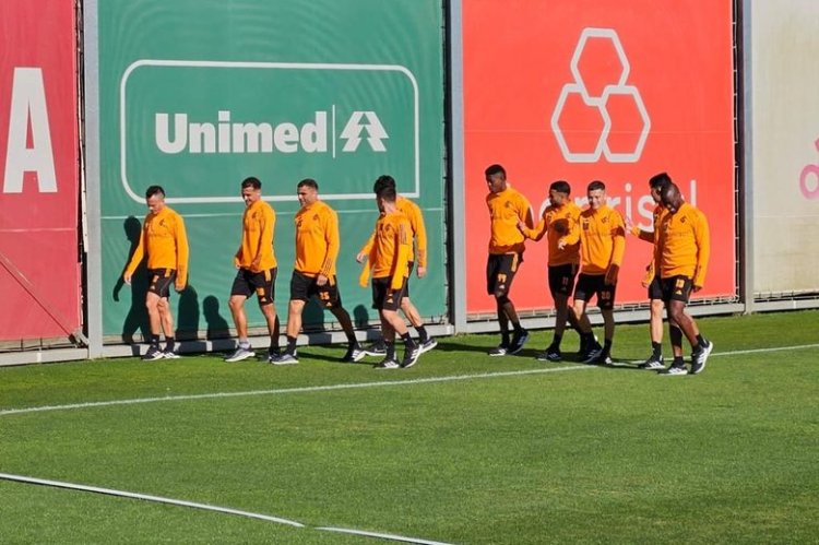 Com jovem da base, Inter se reapresenta após vitória pela Libertadores